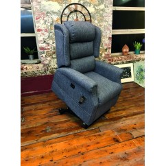 Iconic Waterfall Back Quad Motor Rise Recline Chair