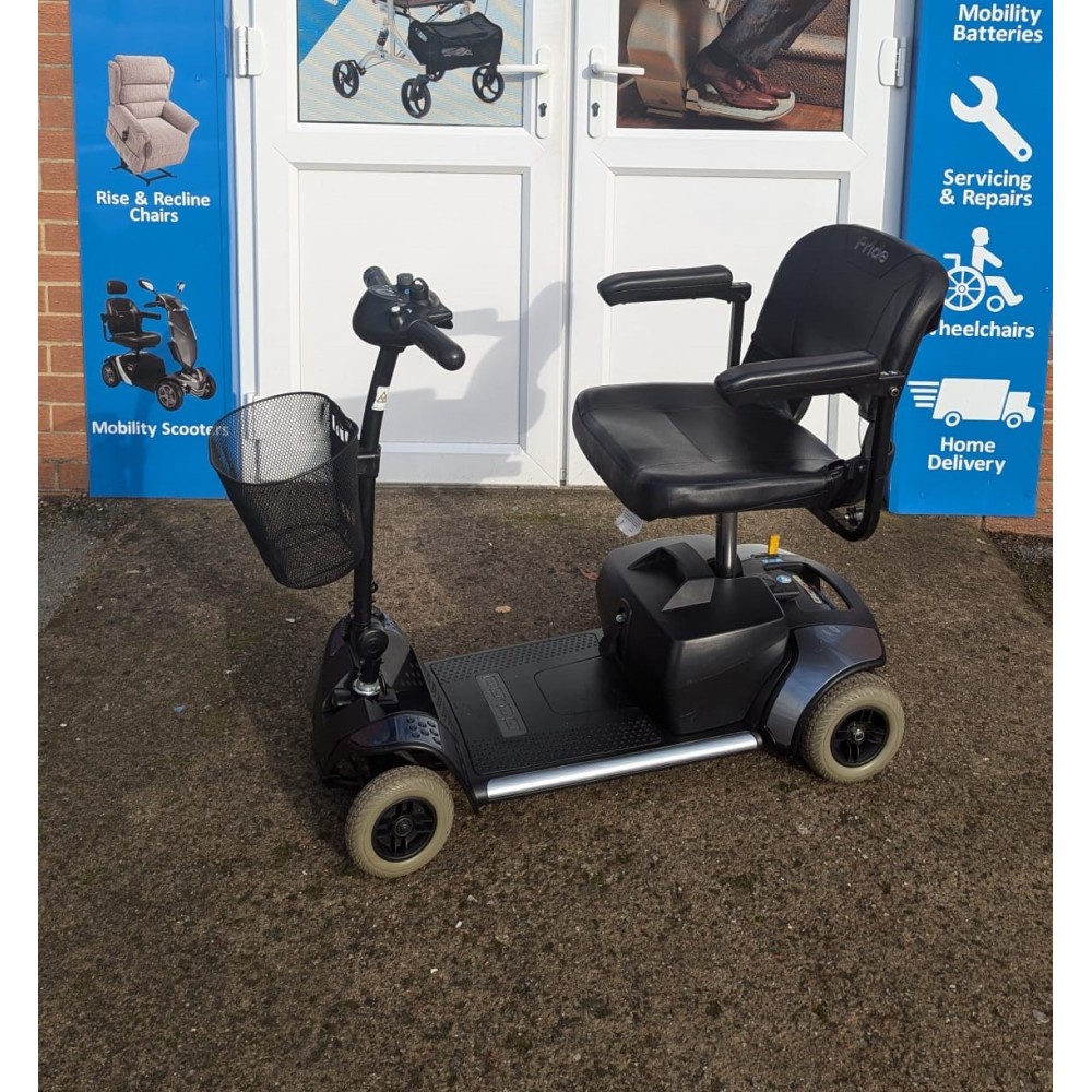 Pre Loved Gogo Elite Traveller 4mph Mobility Scooter